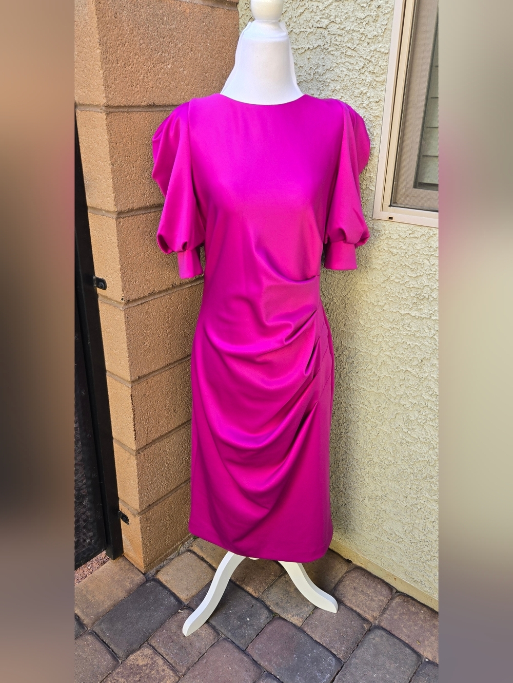 Black Halo Zella Fuchsia Puff-Sleeve Sheath Dress - Picture 2 of 12